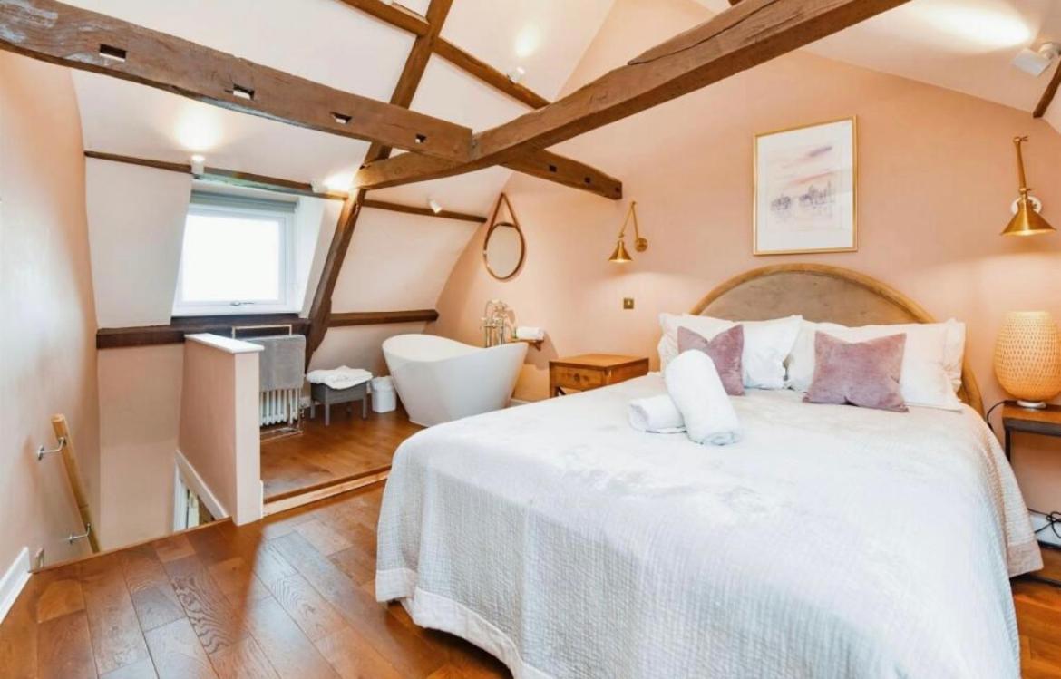 פרום Rose & Star Cottage מראה חיצוני תמונה